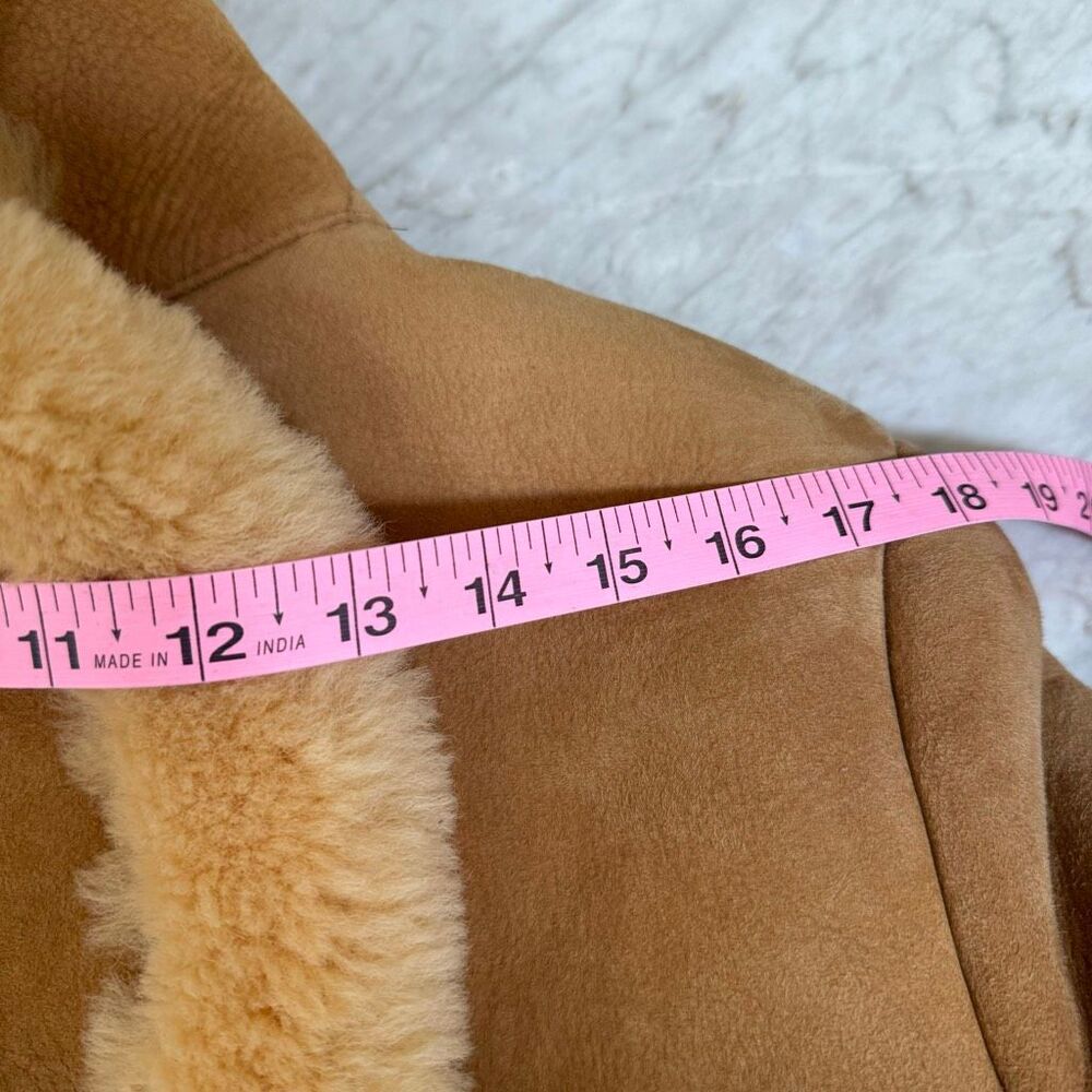 Coach Sheepskin Fur Coat in honey double-breasted plush shearling trim size M - Picture 13 of 13